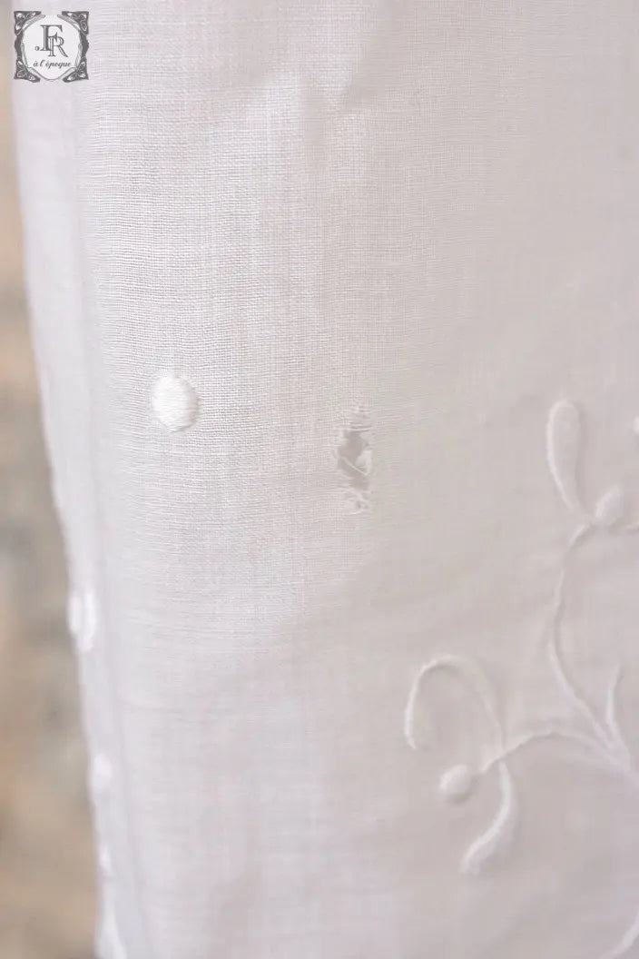 アンティークワンピース vêtement deress 宿木刺繍 素材用 .FR a l'epoque