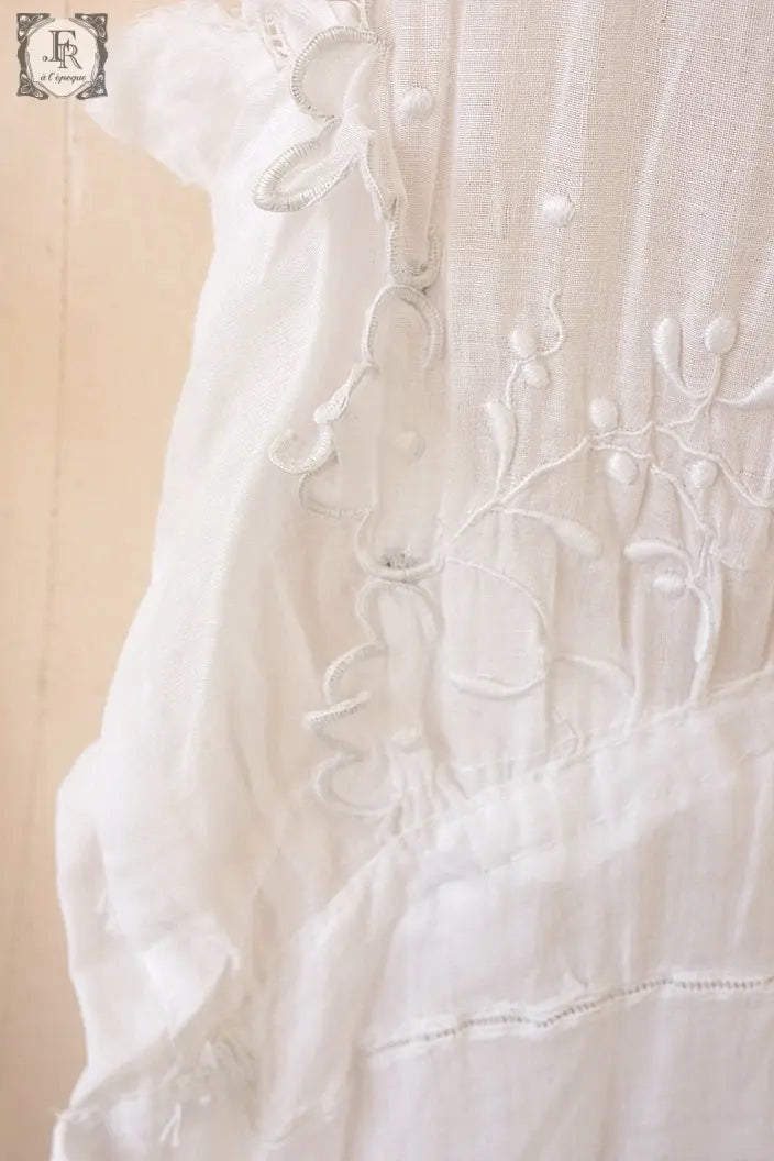 アンティークワンピース vêtement deress 宿木刺繍 素材用 .FR a l'epoque