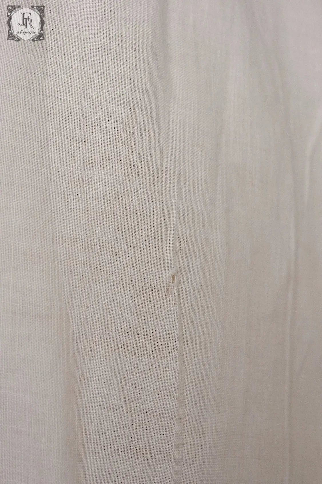 アンティーク刺繍スカート vêtement antique .FR a l'epoque