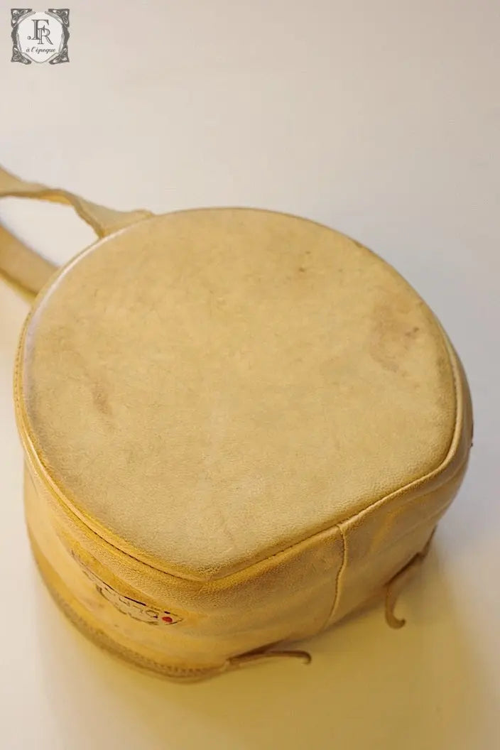 ヴィンテージポーチ vintage petit sac souvenir .FR a l'epoque