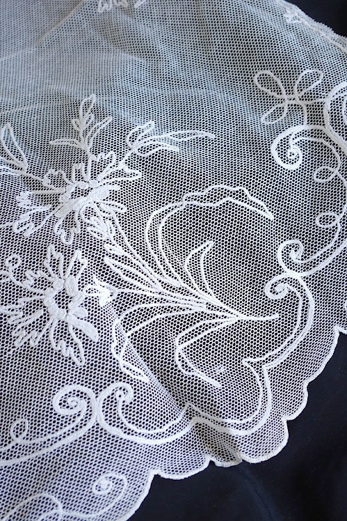 linge de maison antique curtain petit 3