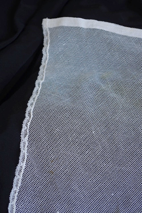 linge de maison antique curtain petit 3