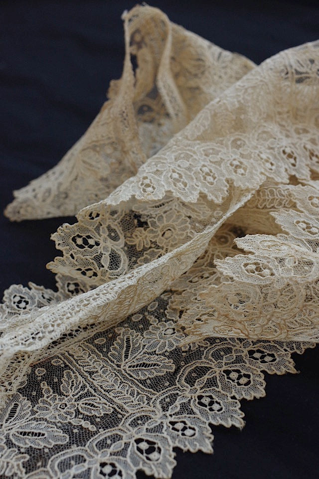 dentelle antique アンティークレース ブリュクセル136cm