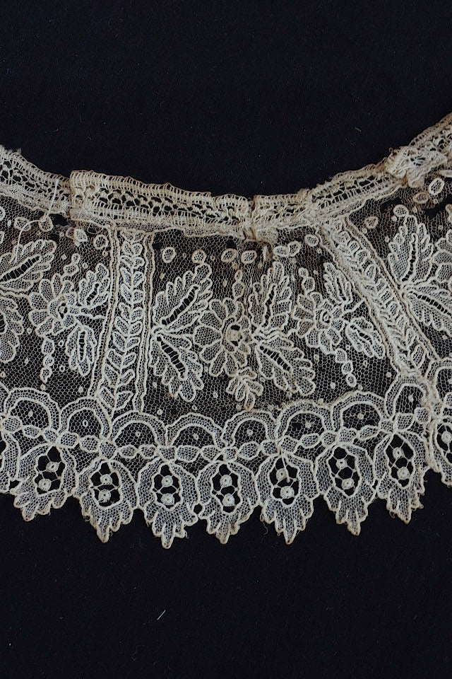 dentelle antique アンティークレース ブリュクセル136cm