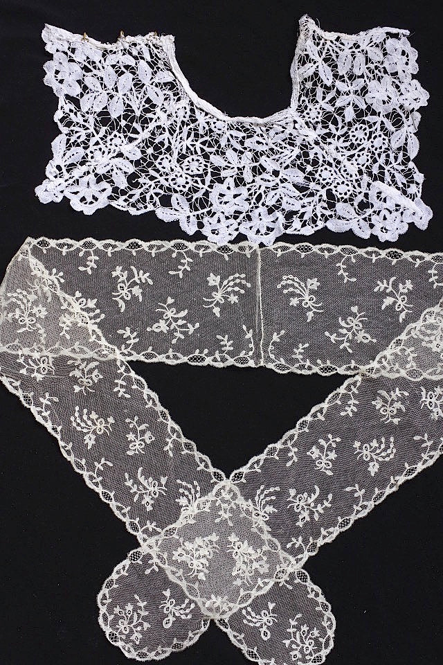 dentelle antique アンティークレース 2種類