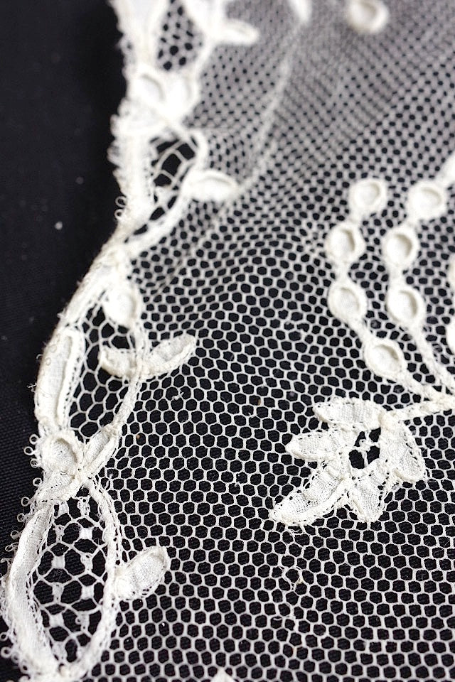 dentelle antique アンティークレース 2種類