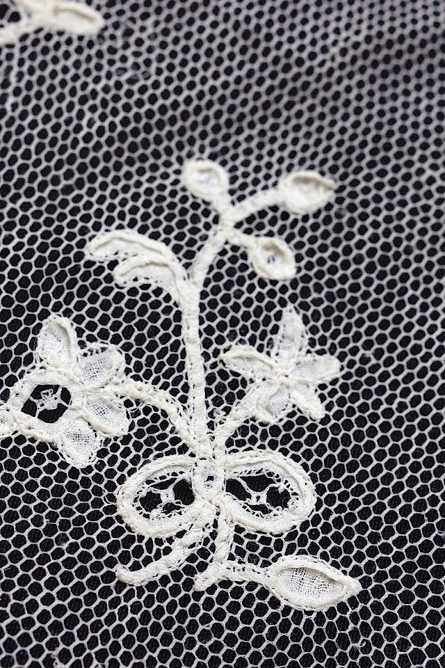 dentelle antique アンティークレース 2種類