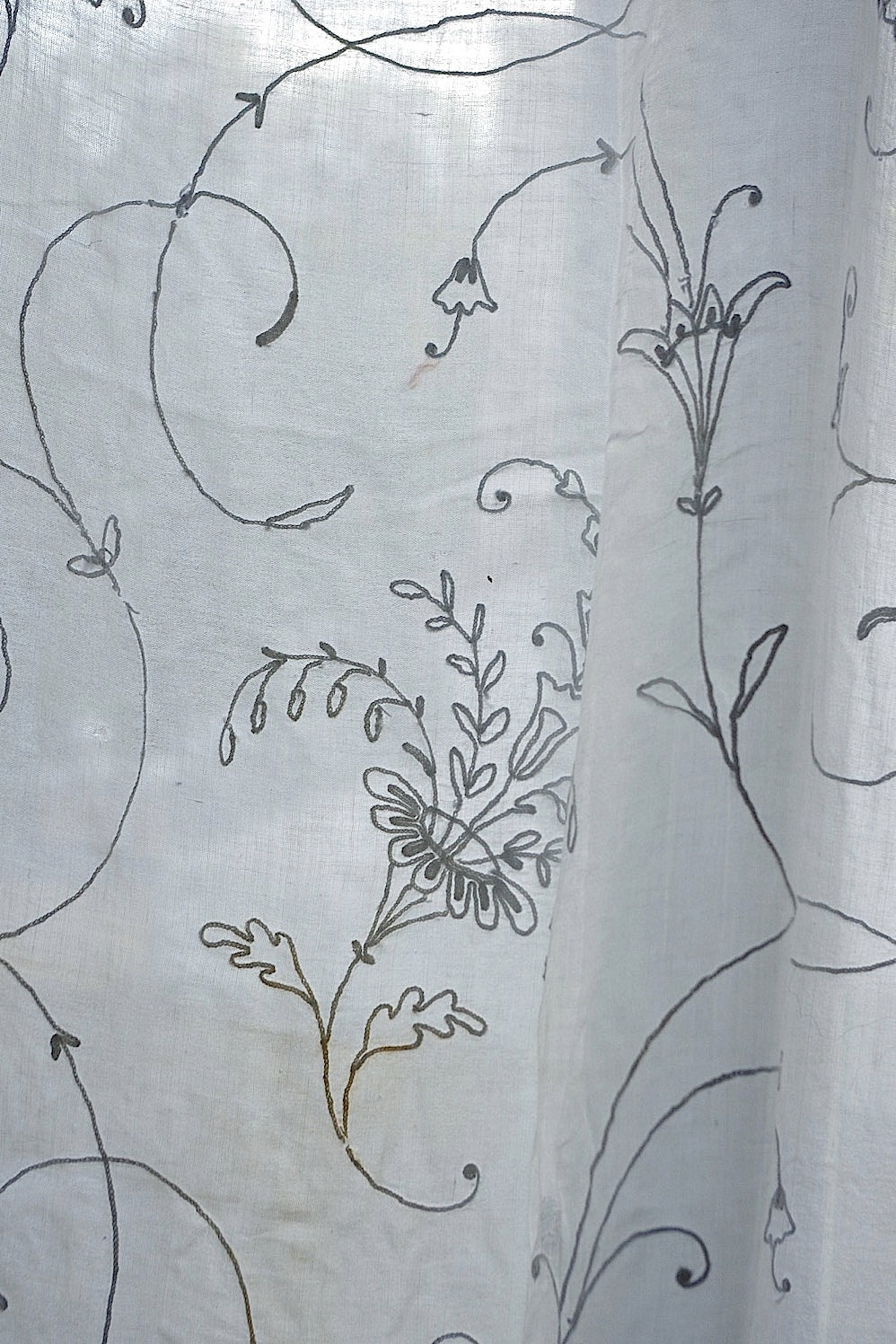 linge de maison antique アンティーク カーテン コーネリー2