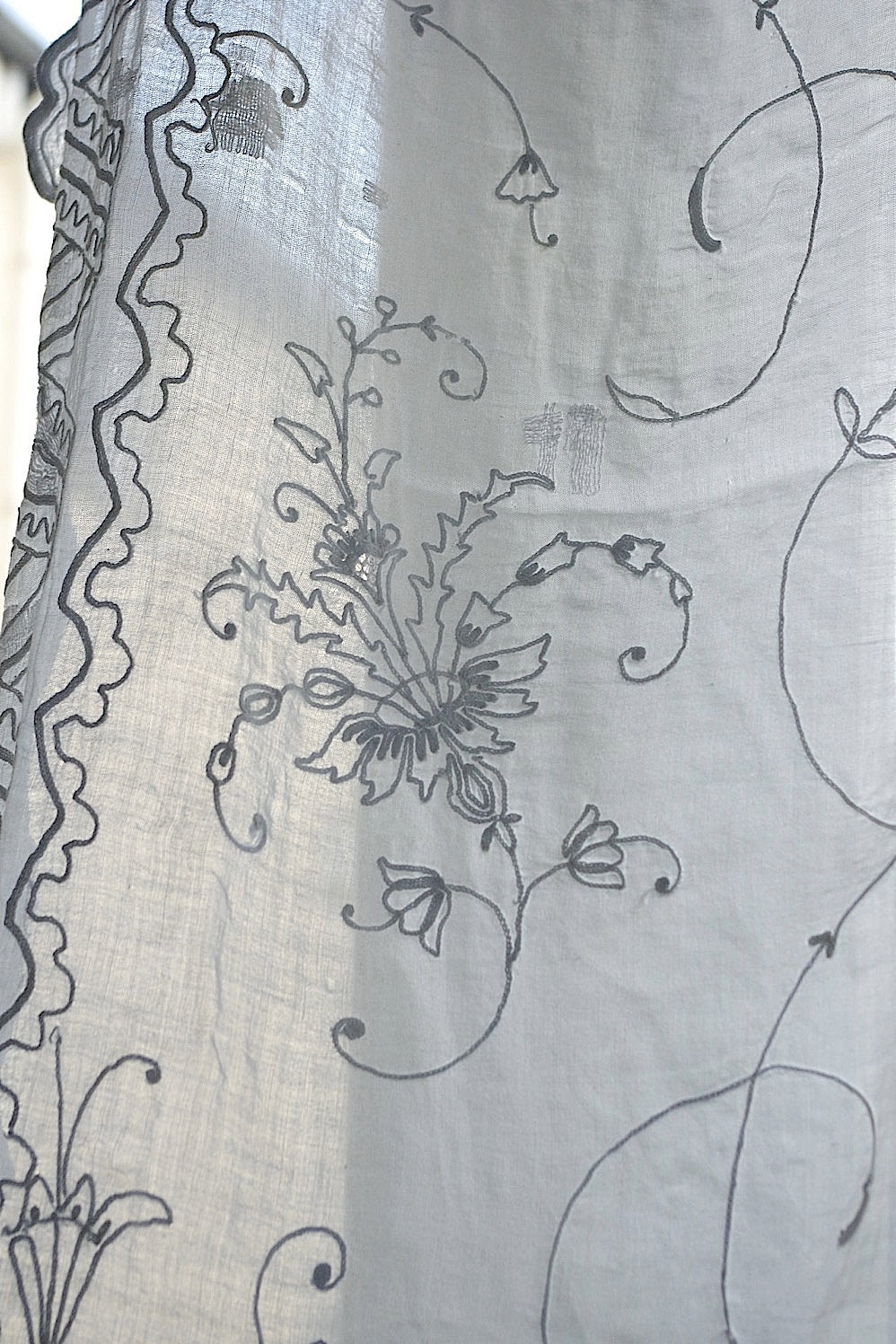 linge de maison antique アンティーク カーテン コーネリー2