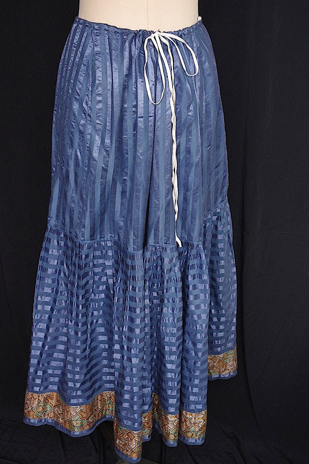 vetement antique アンティークスカート