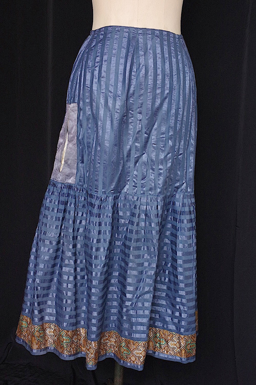 vetement antique アンティークスカート