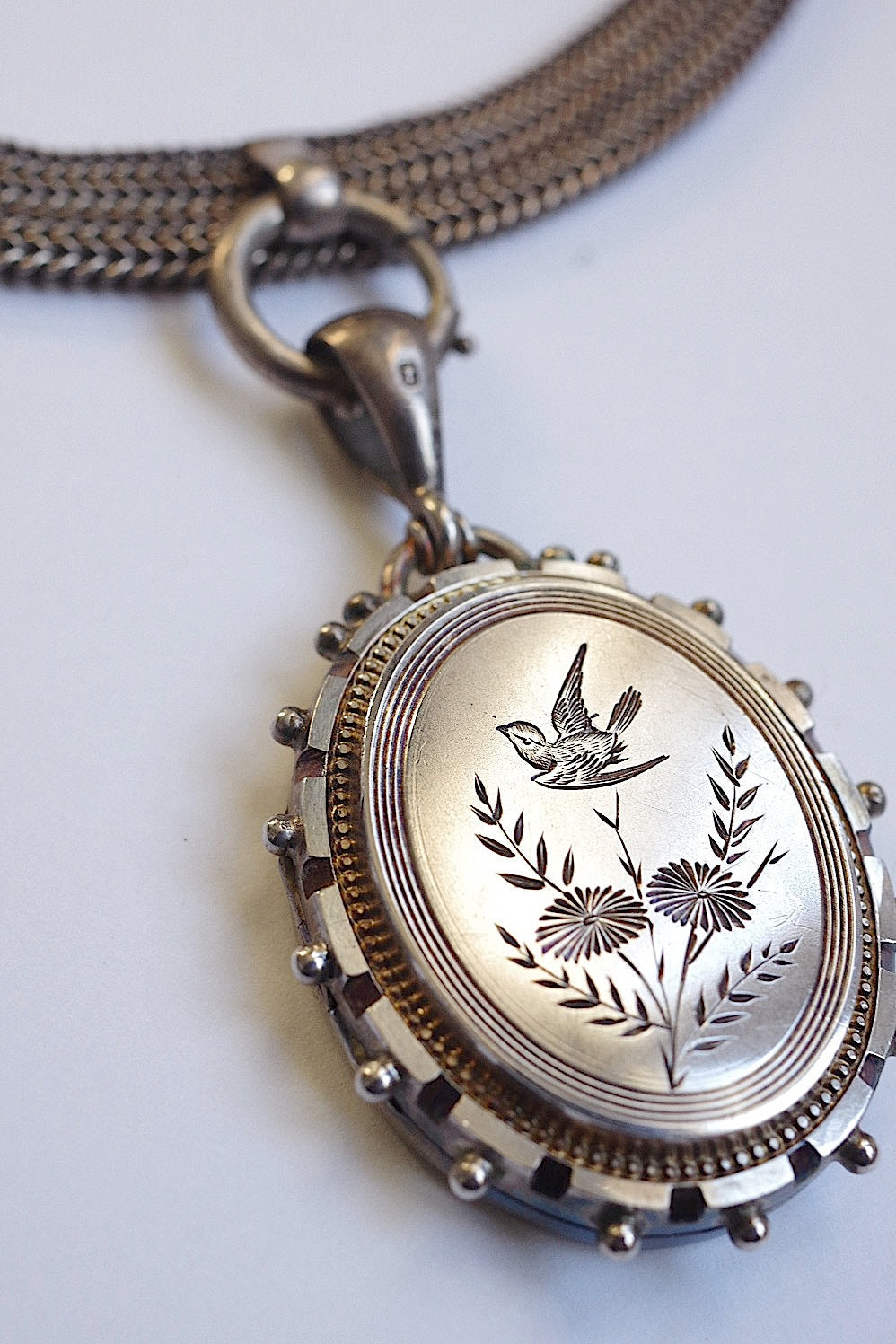 collier antique アンティーク ペンダント ロケット