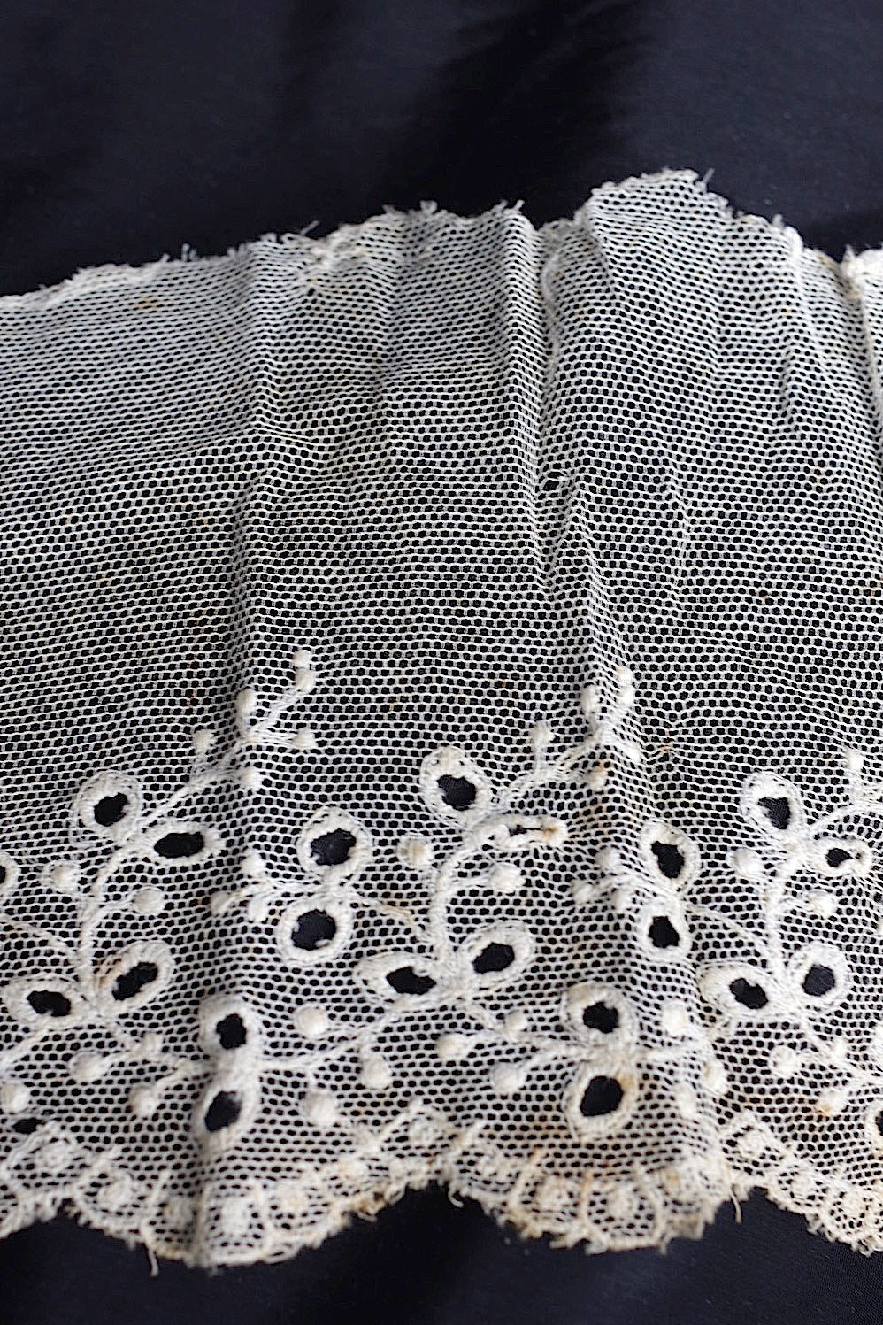 dentelle antique アンティークレース 2種