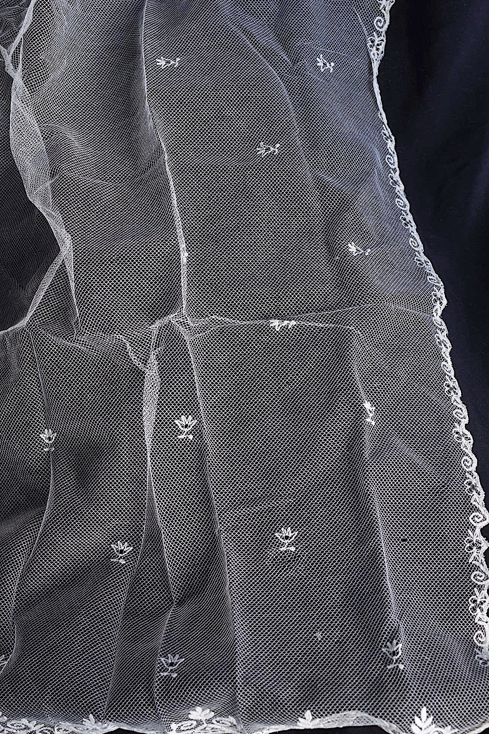 dentelle antique アンティークレース 2種