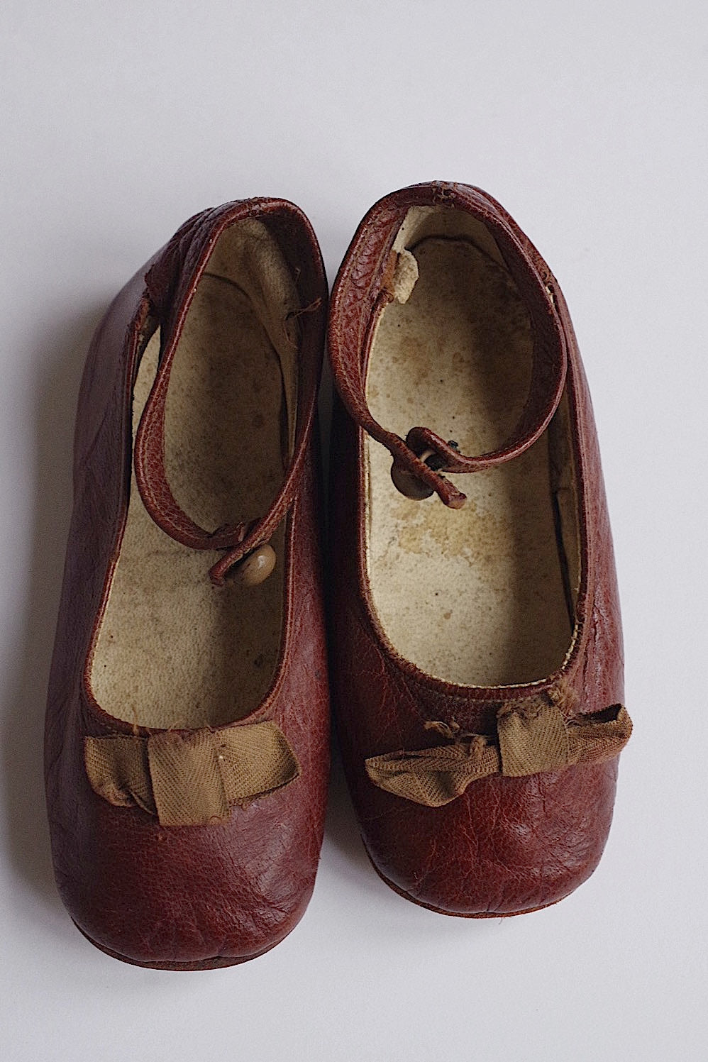 chaussures antique antique shoes for Bebe