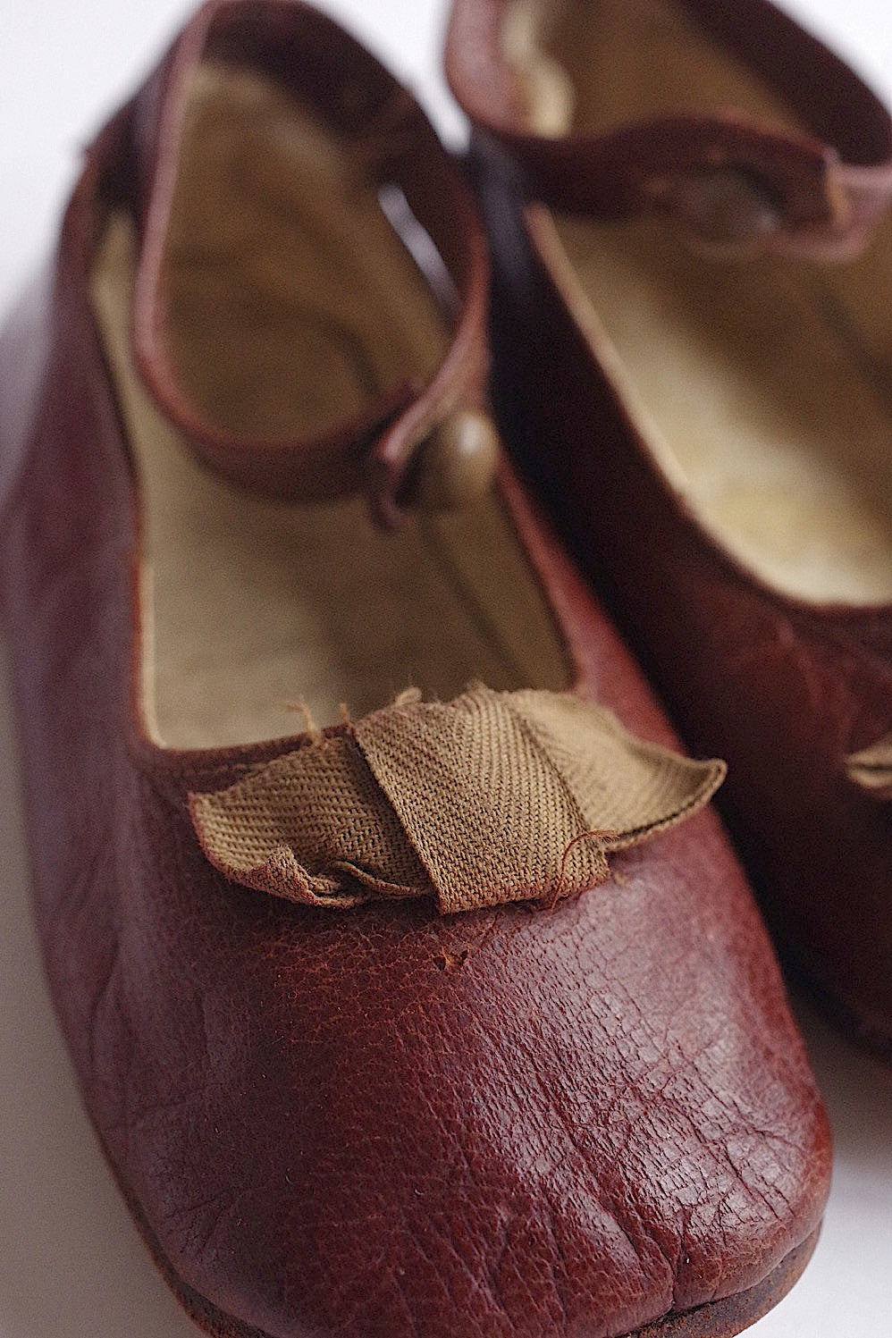 chaussures antique antique shoes for Bebe