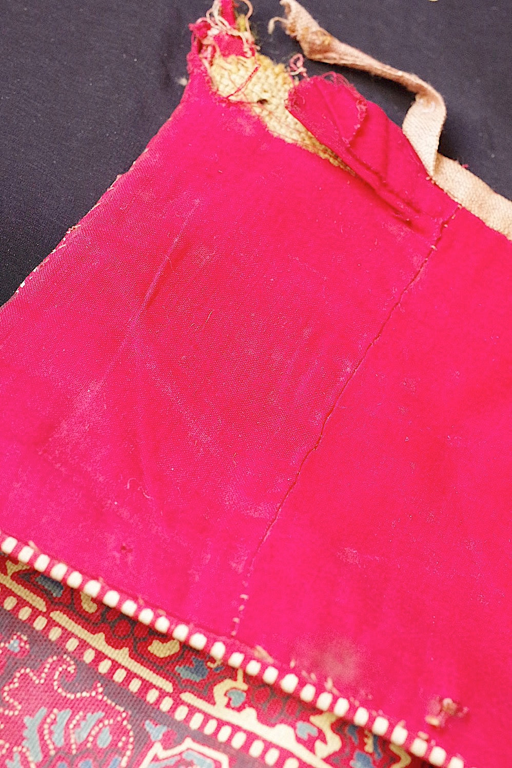 mercerie  antique アンティーク生地 装飾用 .FR a l'epoque