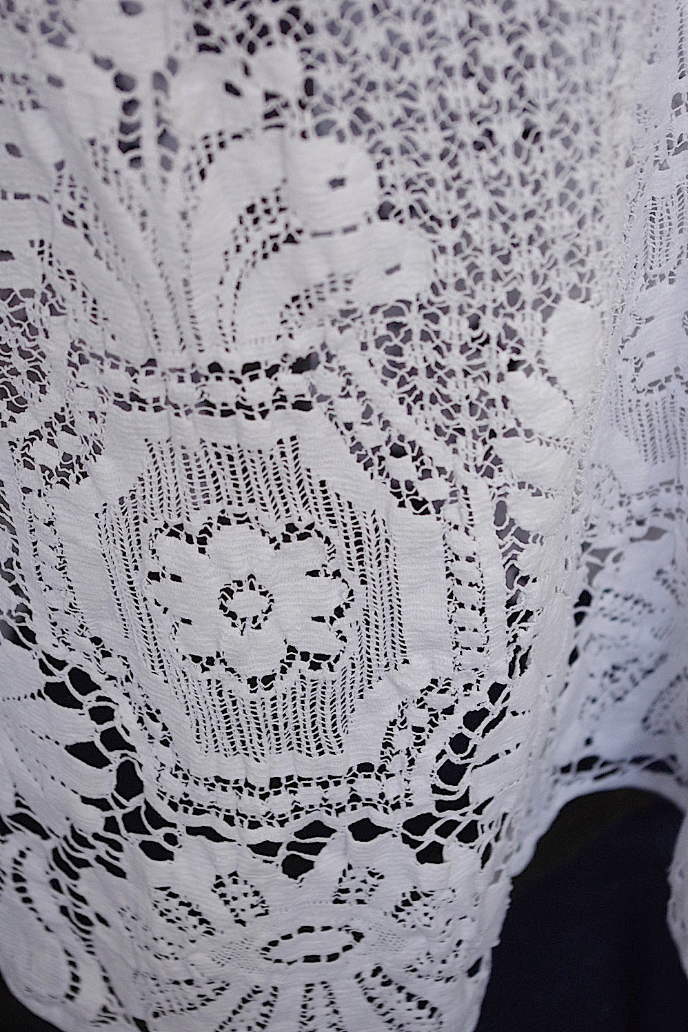 vêtement antique アンティーク司祭様チュニック aube2 .FR a l'epoque