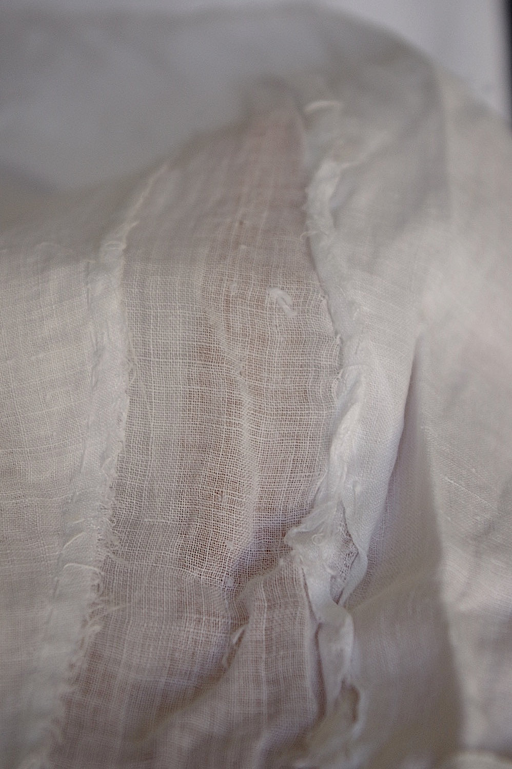 vêtement antique アンティーク司祭様チュニック aube3 .FR a l'epoque