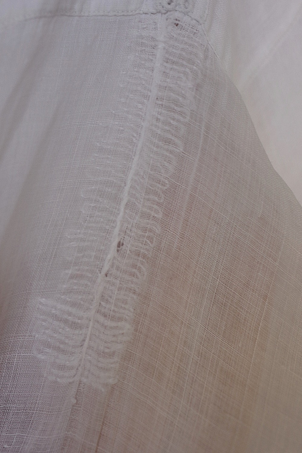 vêtement antique アンティーク司祭様チュニック aube3 .FR a l'epoque