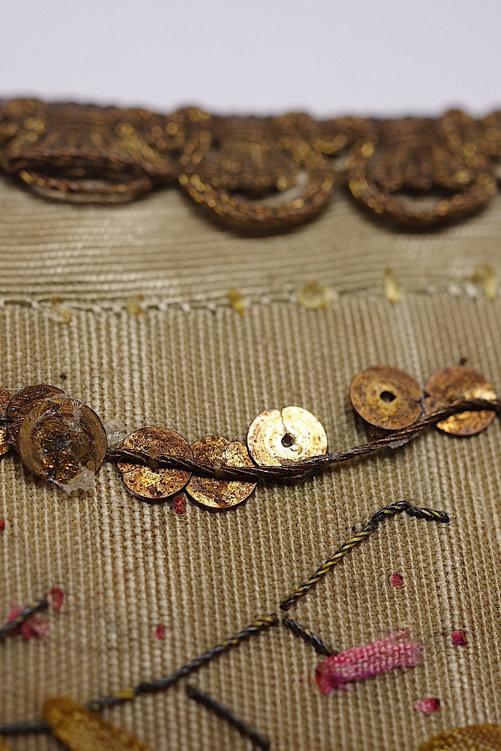 cadre antique antique embroidery frame