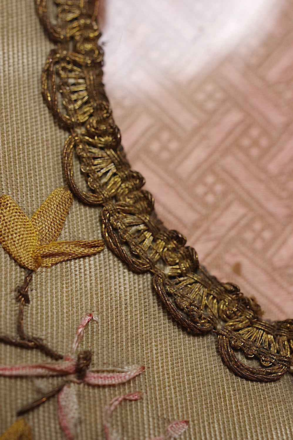 cadre antique antique embroidery frame