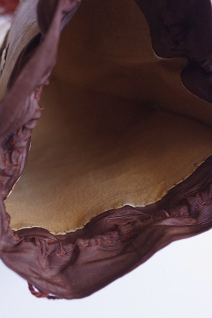 pochette antique アンティーク革製巾着 .FR a l'epoque