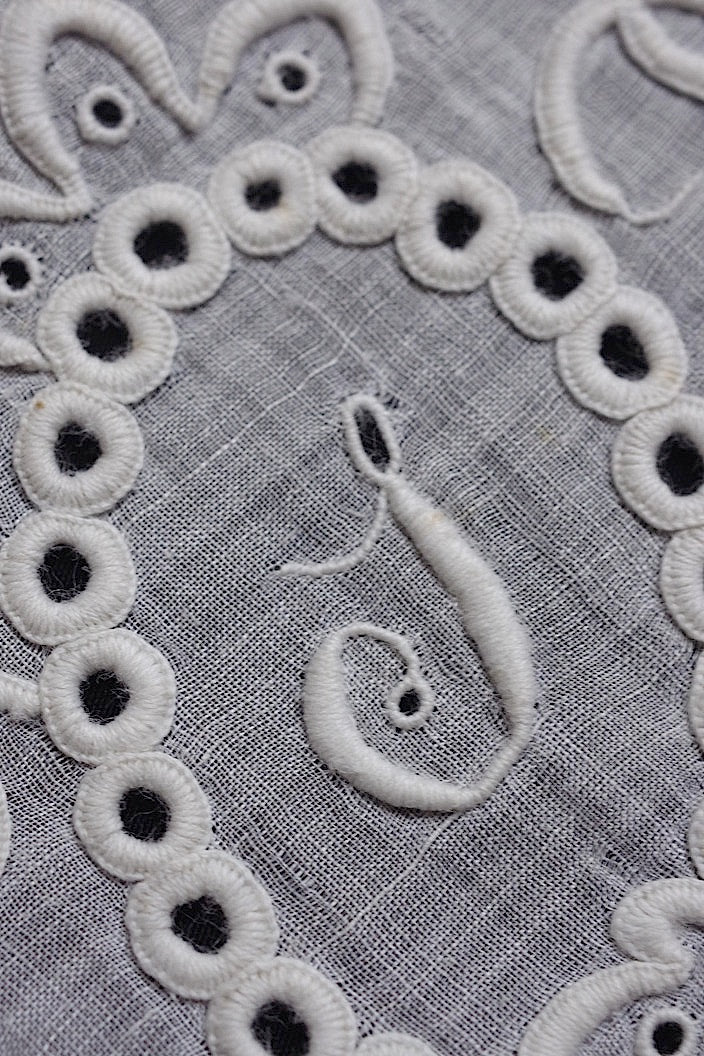 mouchoir antique アンティーク刺繍ハンカチ 2