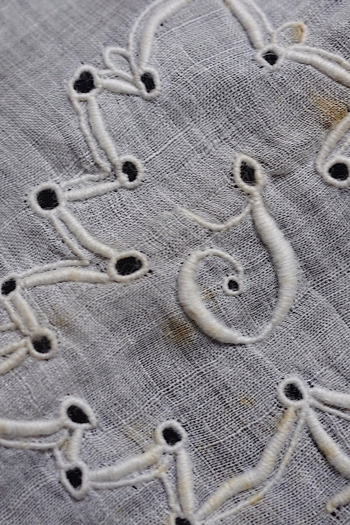 mouchoir antique アンティーク刺繍ハンカチ 2