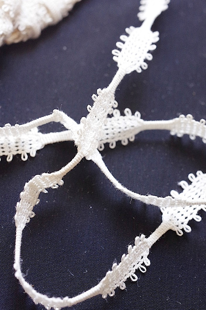 dentelle antique antique lace Tyrol tape 3 types