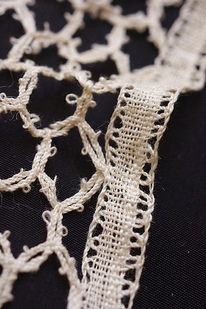 dentelle antique antique lace motif 2 types