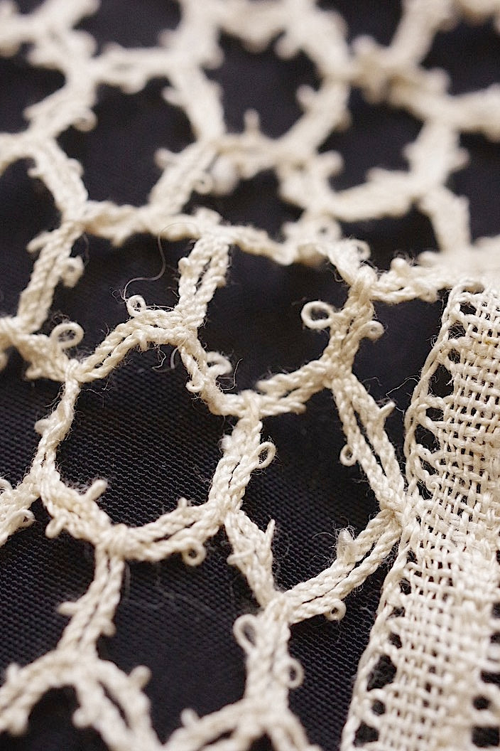 dentelle antique antique lace motif 2 types