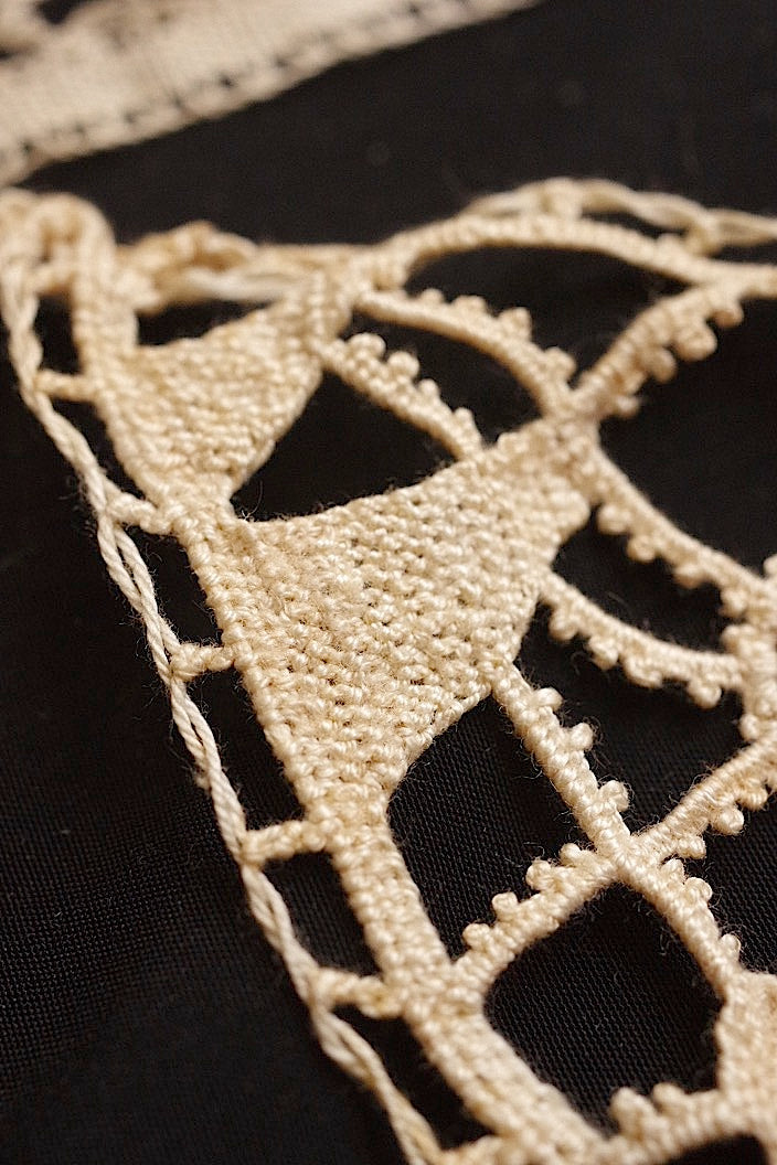 dentelle antique antique lace motif 2 types