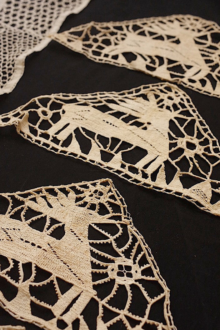 dentelle antique antique lace motif 2 types