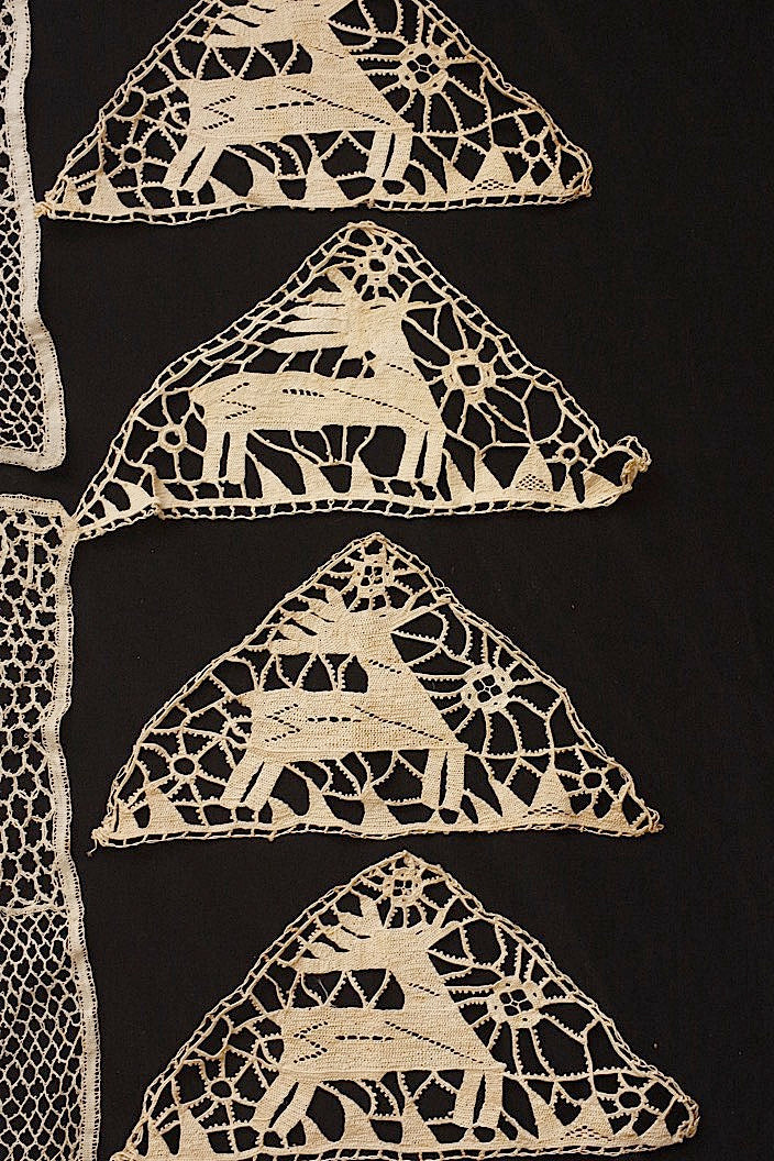 dentelle antique antique lace motif 2 types