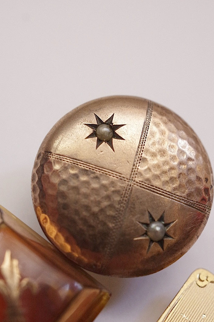 boutons antique アンティークボタン色々 .FR a l'epoque