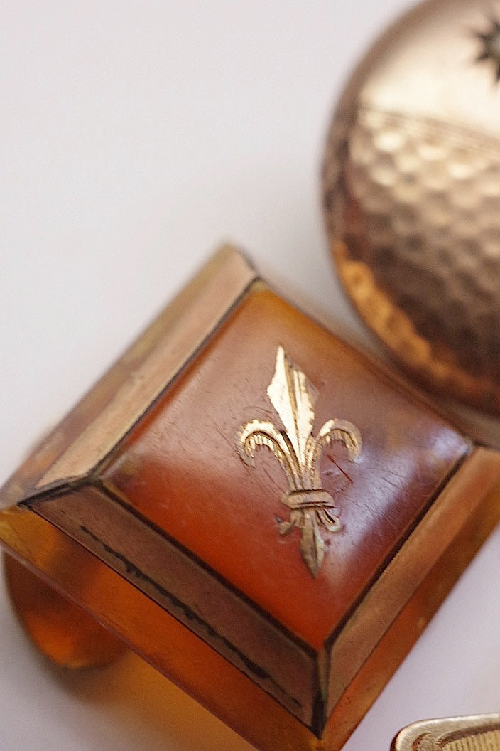 boutons antique アンティークボタン色々 .FR a l'epoque