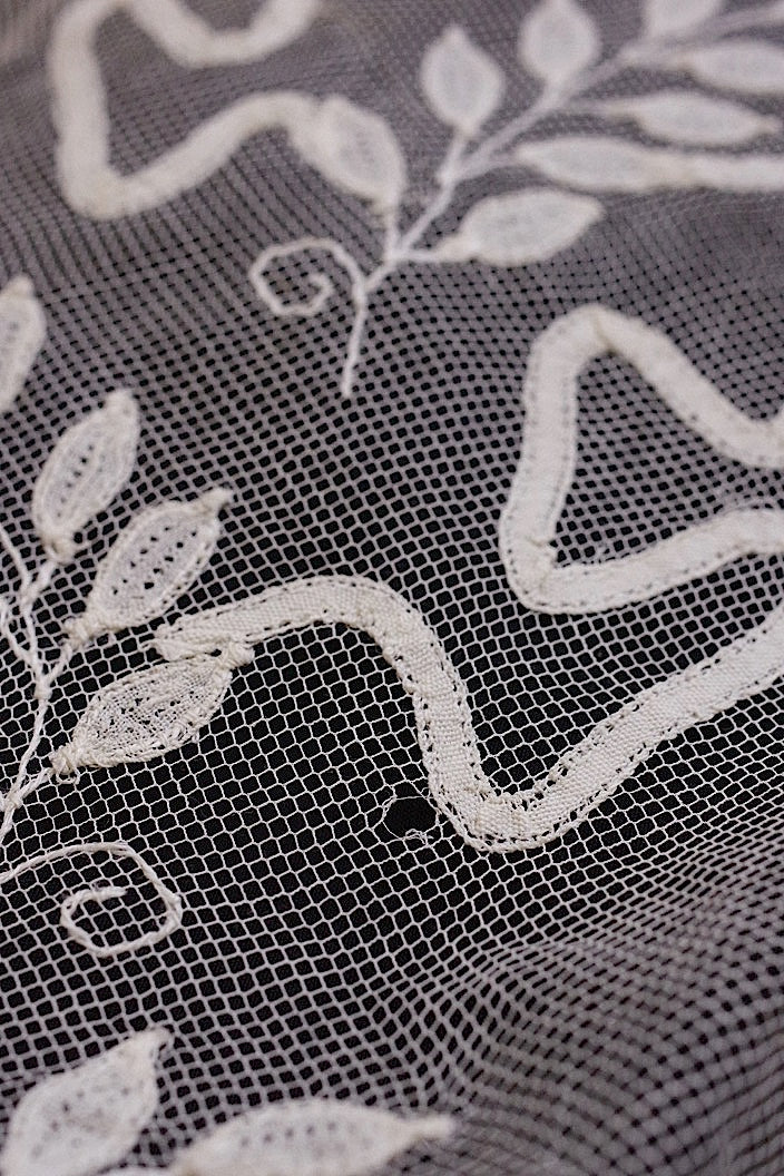 dentelle antique antique lace veil