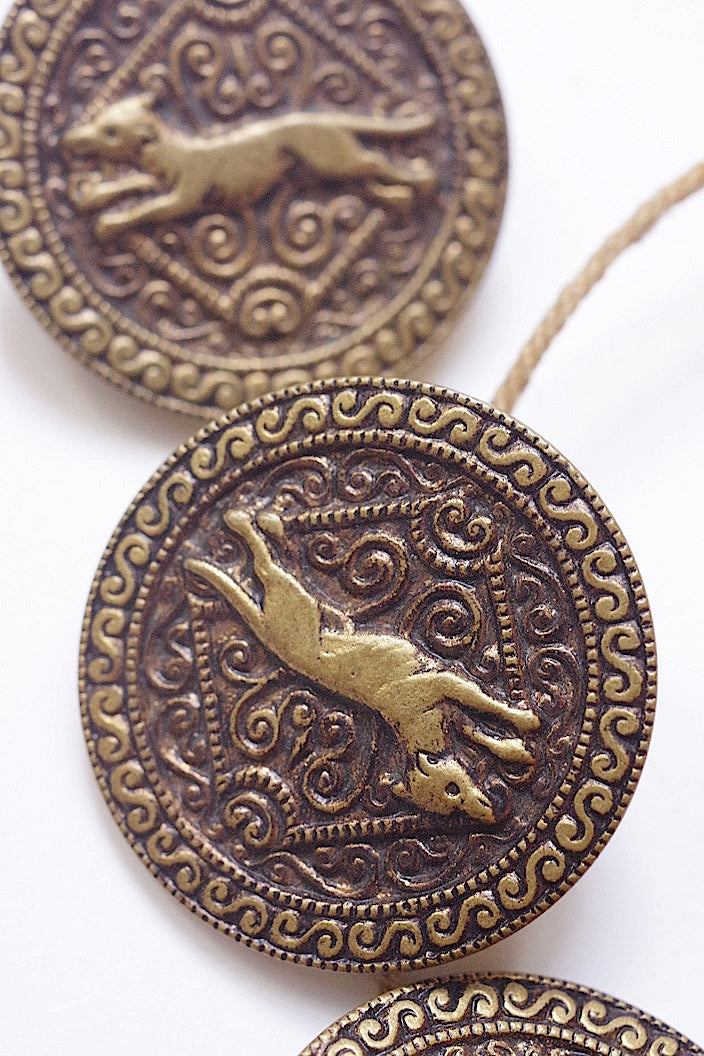 bouton antique アンティークボタン 1 .FR a l'epoque