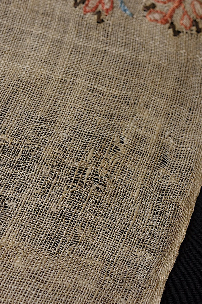 tissu oriental antique アンティークオリエンタル刺繍生地 .FR a l'epoque