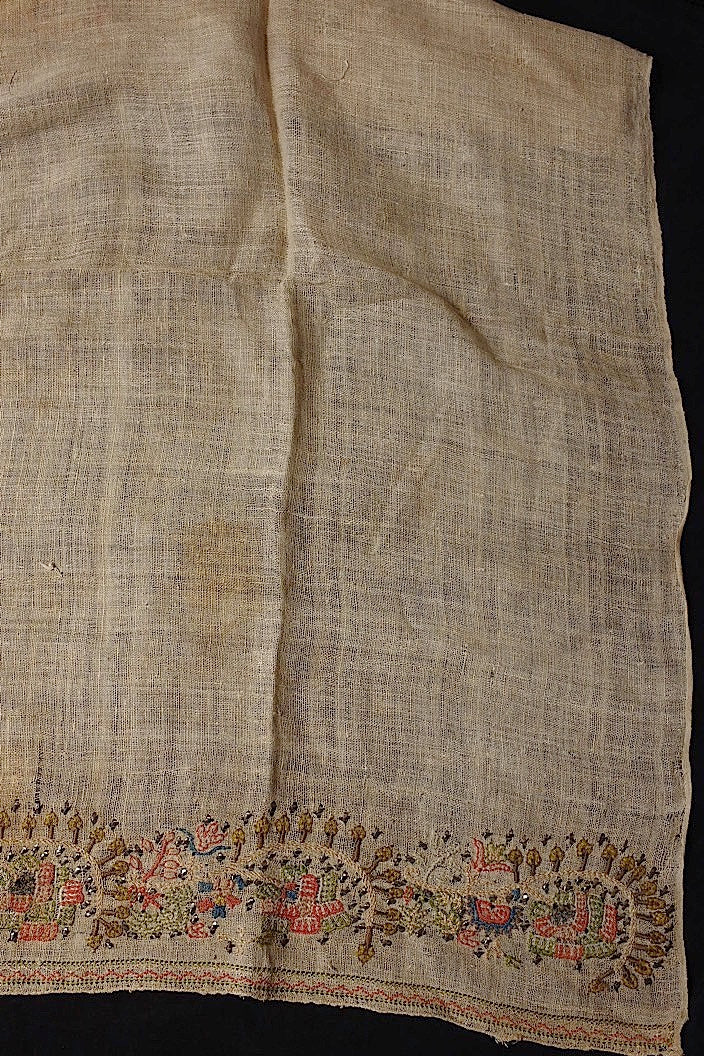 tissu oriental antique アンティークオリエンタル刺繍生地 .FR a l'epoque