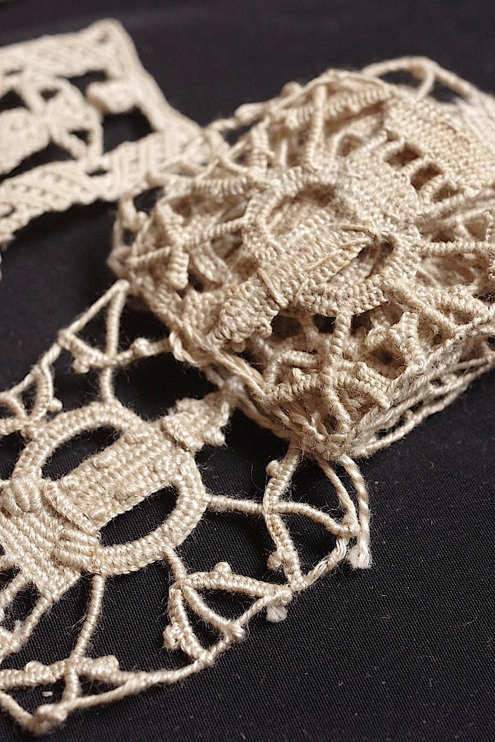 dentelle antique antique lace human pattern motif 3