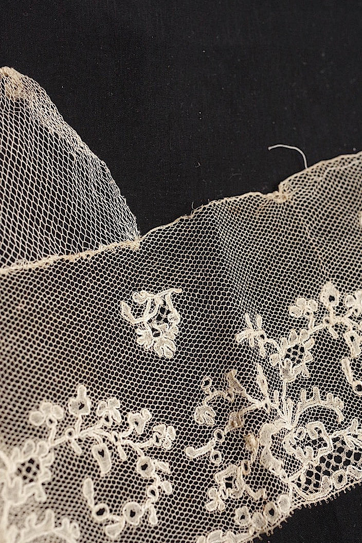 dentelle antique antique lace 173cm 187cm