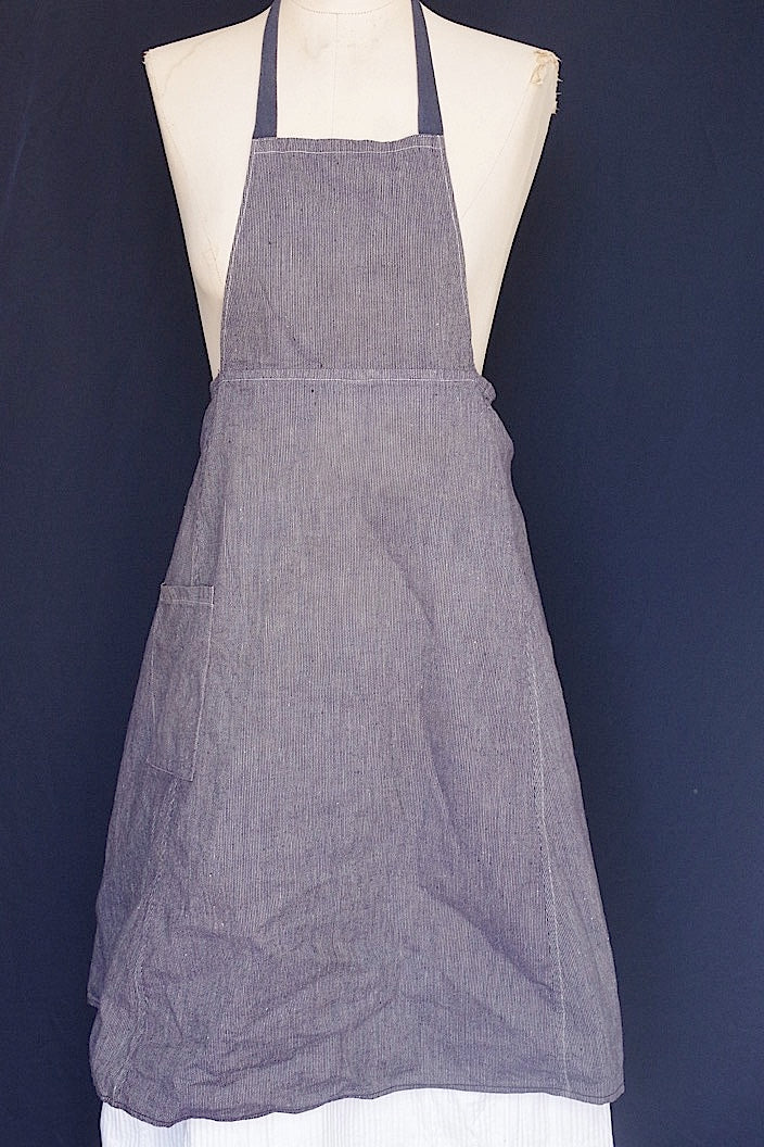 vêtement vintage vintage apron for girls 1