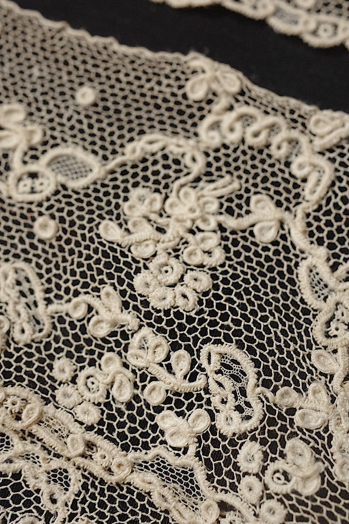 dentelle antique アンティークレース アランソンlot 7 .FR a l'epoque