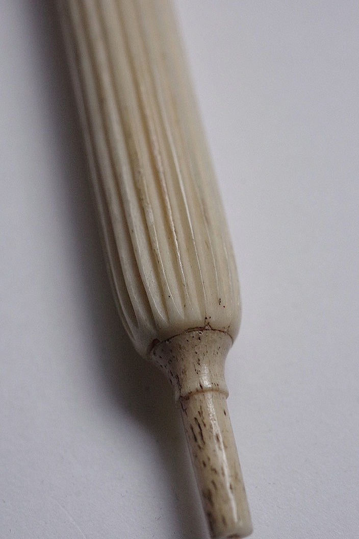 Etui à aiguilles antique アンティーク針入れ 傘 .FR a l'epoque