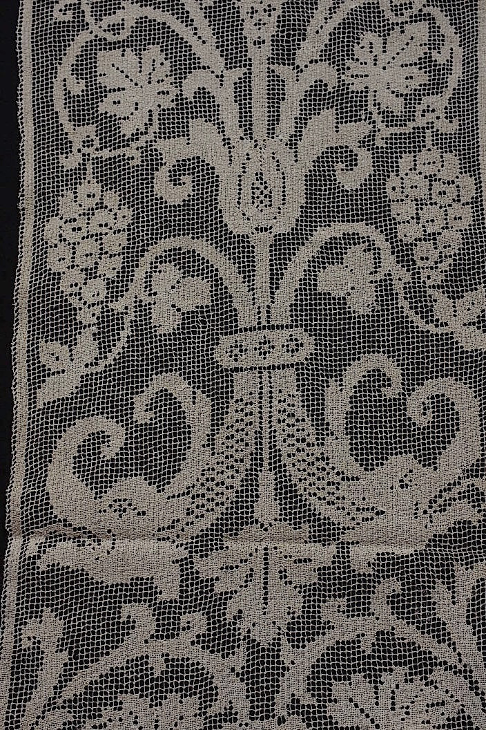 dentelle antique アンティークレース フィレレースモチーフ 1 .FR a l'epoque