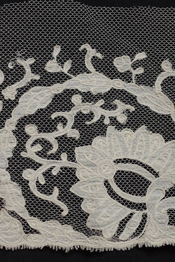 dentelle antique アンティークレース 120cm .FR a l'epoque