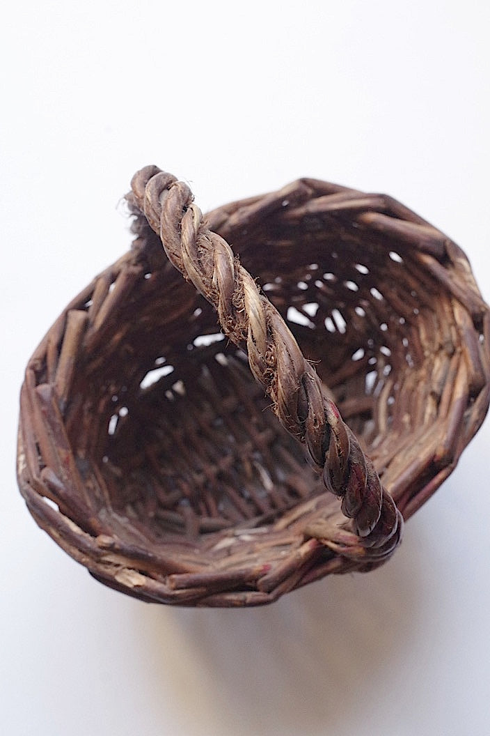 panier  antique アンティークパニエ petit .FR a l'epoque