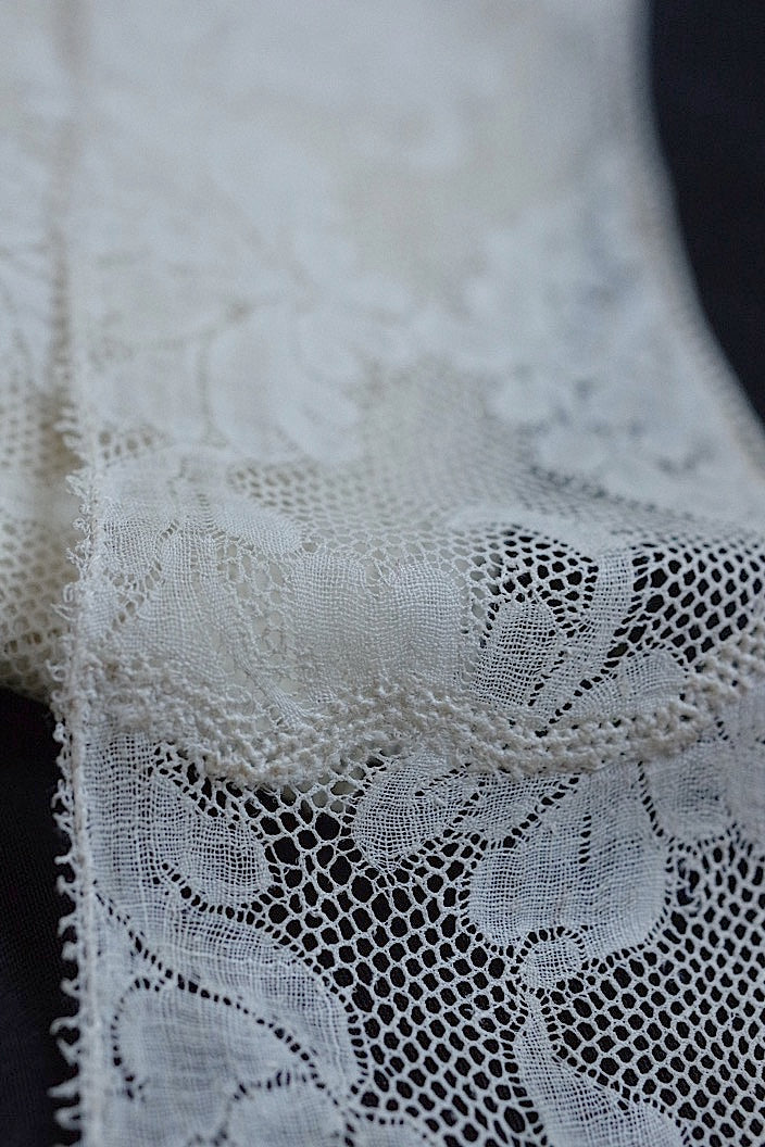 dentelle antique antique lace 250cm